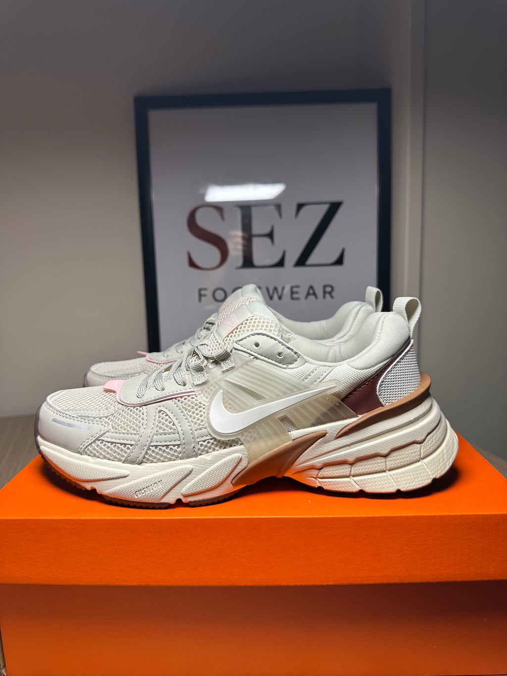 nike v2k beige