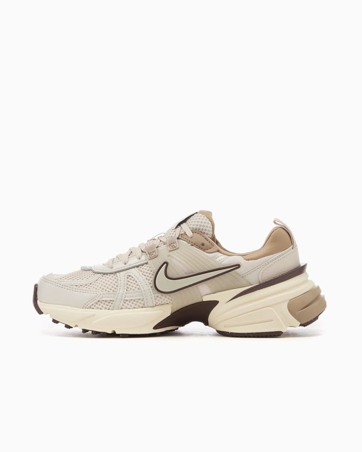 nike v2k beige